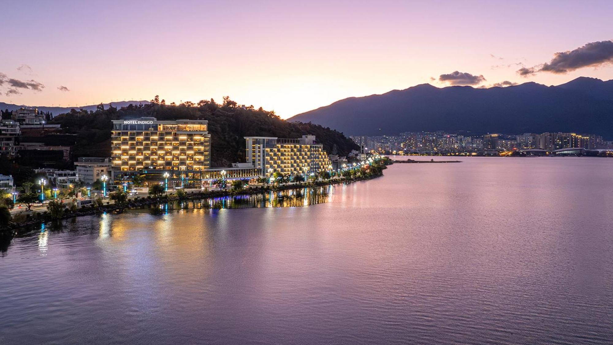 Hotel Indigo Dali Erhai By Ihg المظهر الخارجي الصورة